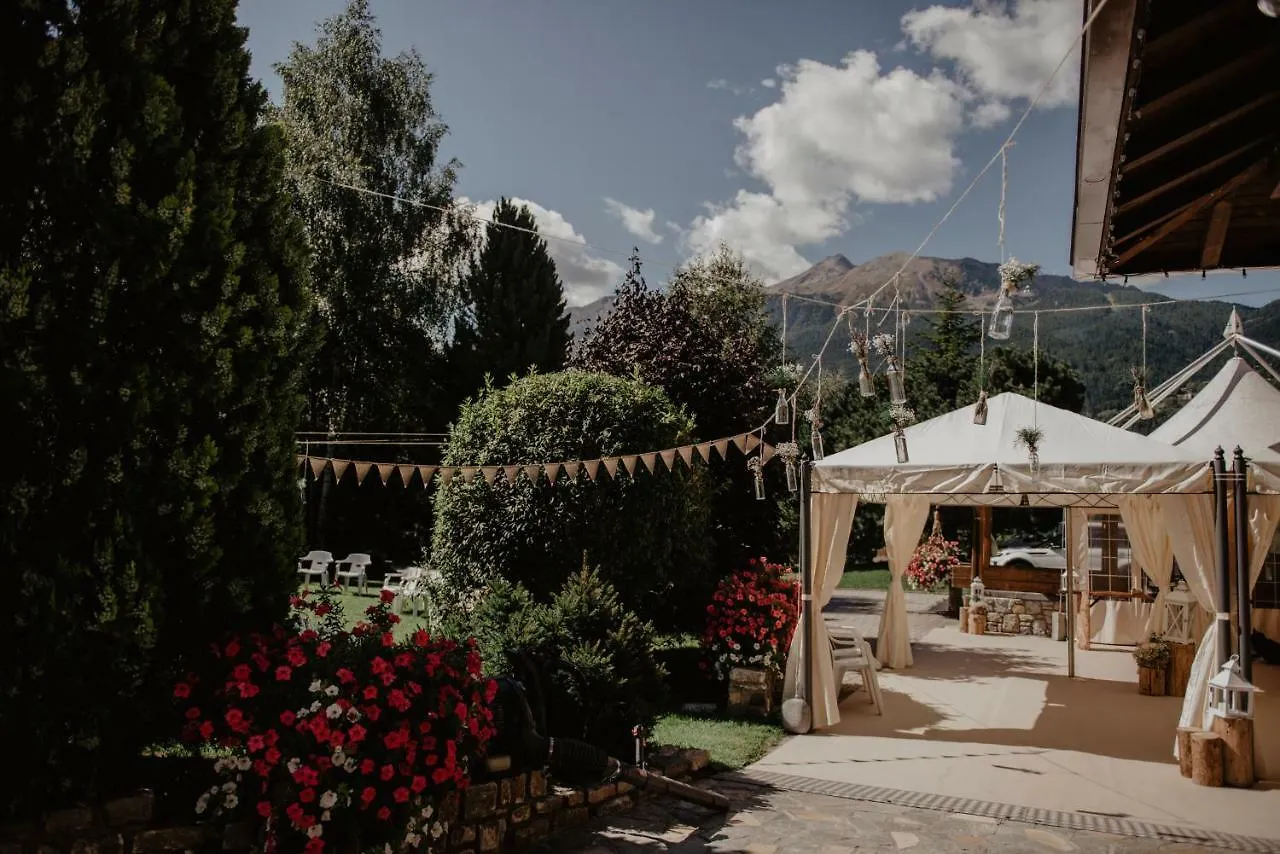 Meuble Sci Sport Hotel Bormio 3*,