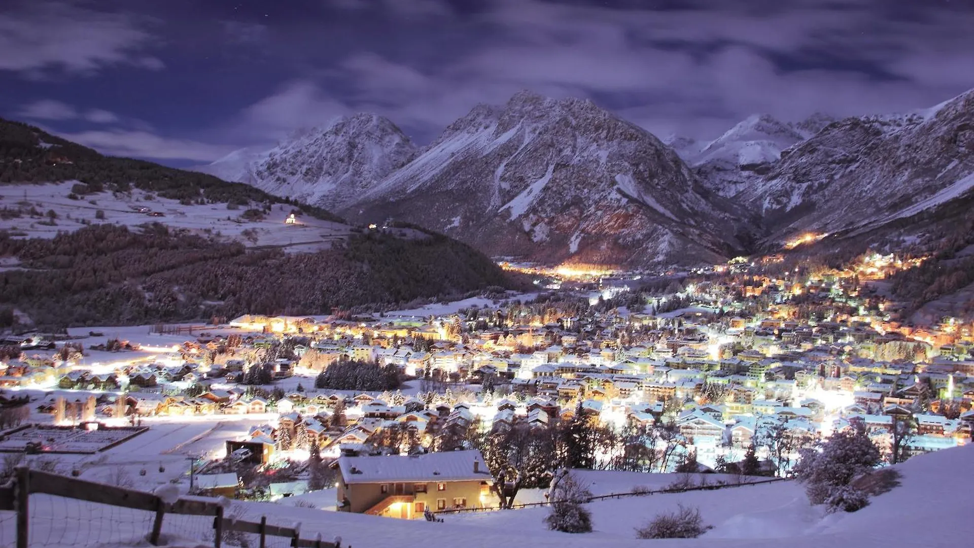 Meuble Sci Sport Hotel Bormio 3*,  Italy